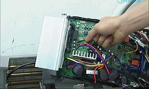 长葛美的空调电话是多少